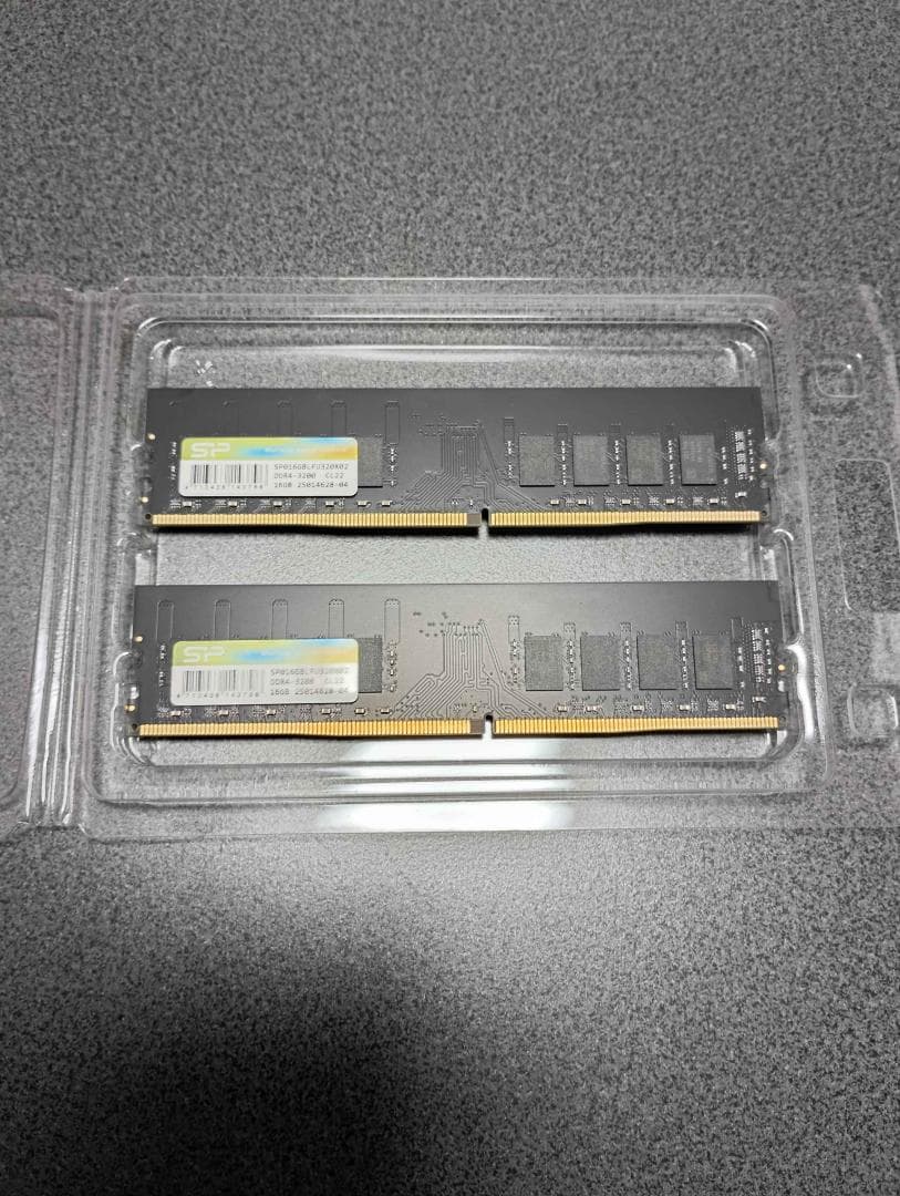 DDR4 32GB (16GBx2) メモリ シリコンパワー