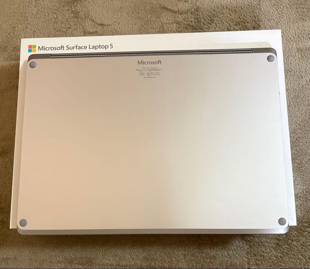【準新品・12世代】Surface Laptop5 8G/512G Office