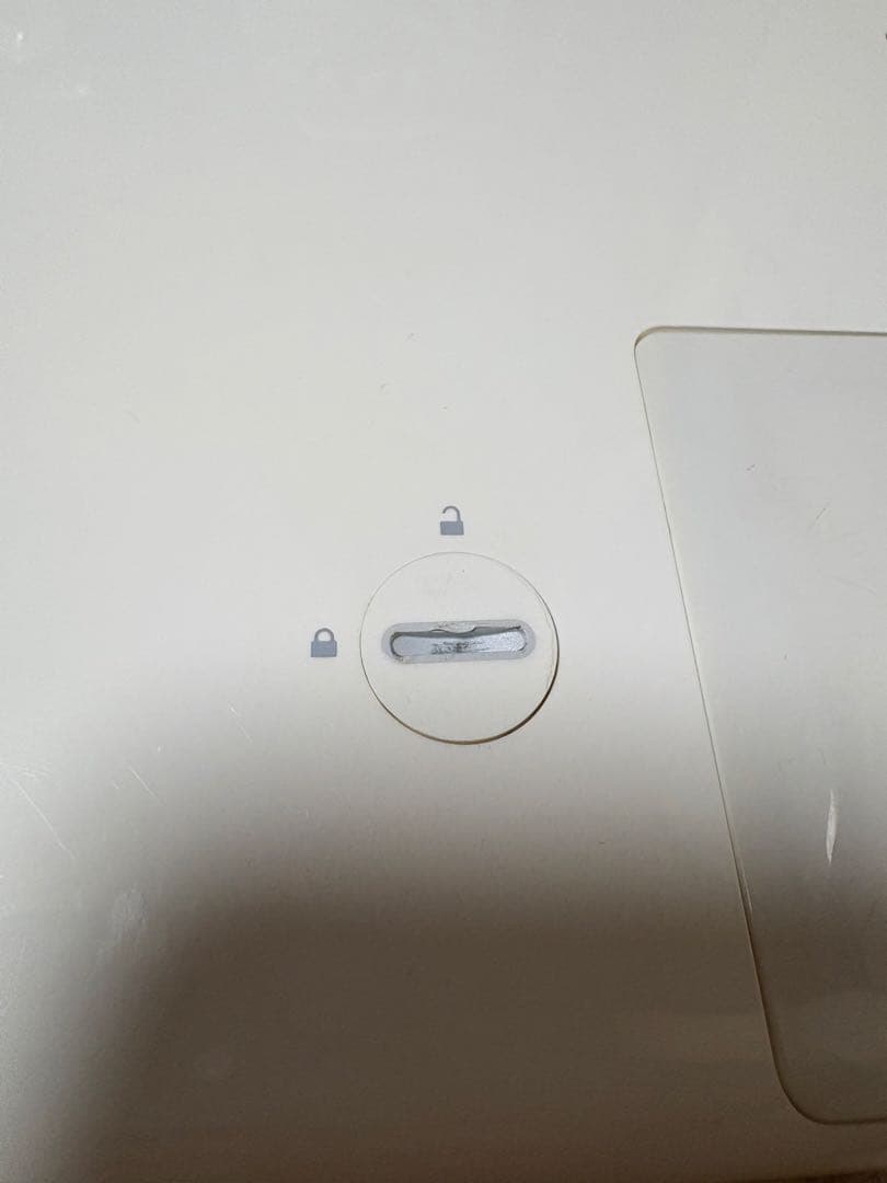 A1181 MacBook Core2Duo2.4GHz グレードアップ箇所多数