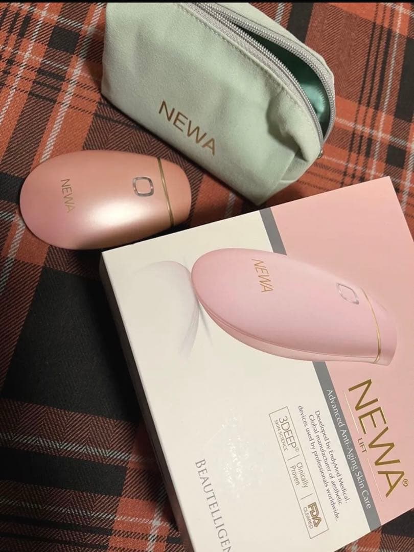 【早い者勝ち/美品/廃盤】ジェイメック NEWAリフト 美顔器 小顔