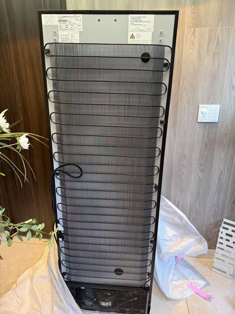 EUROCAVE エージング用ワインセラー V-259V3