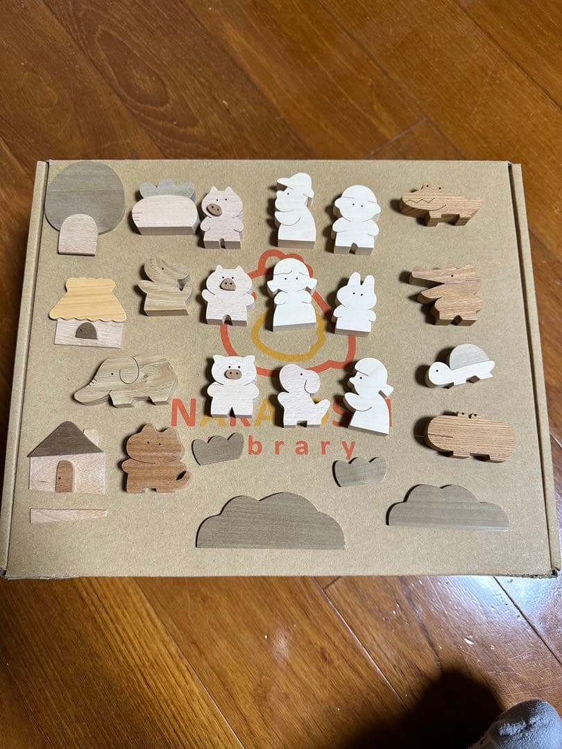 外箱あり 木製動物おままごとセット　なかよしライブラリー