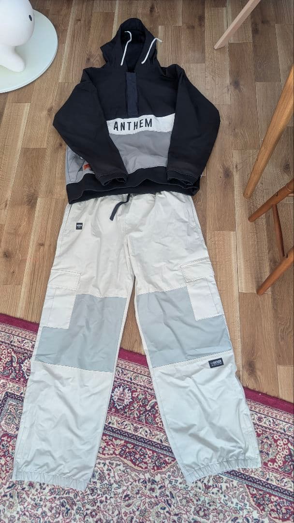 ANTHEM スノーボードウェア パーカーとパンツセット