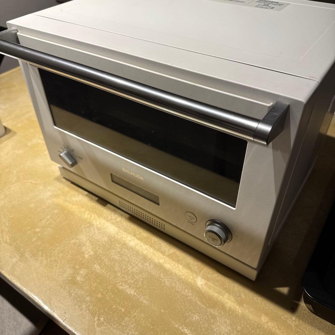 ジャンク　BALMUDA K04A-WH オーブンレンジ