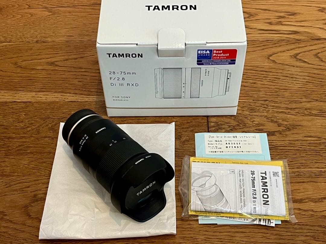 TAMRON 28-75mm F/2.8 Di III RXD 傷あり