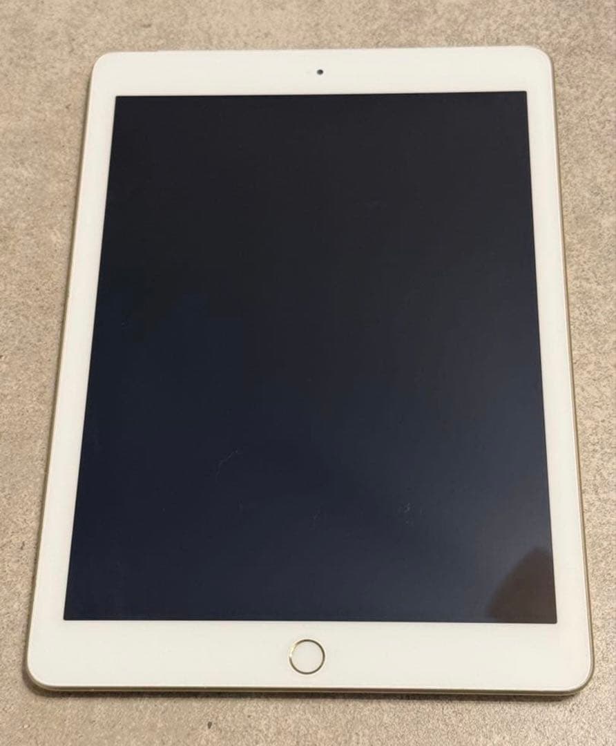 AppleiPad ゴールド 本体 + not genuine Pen+ ケース