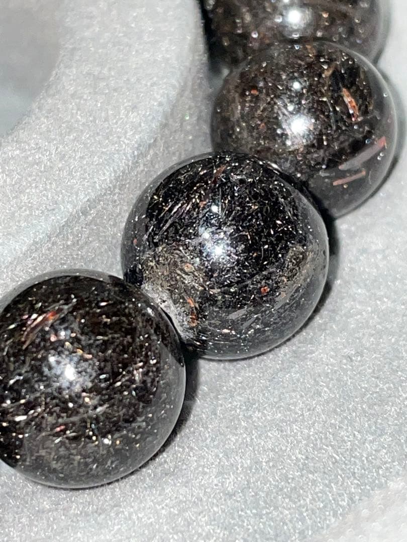 ブラックプラチナルチルクォーツ12.5mm級ブレスレット(ヘマタイト共生)