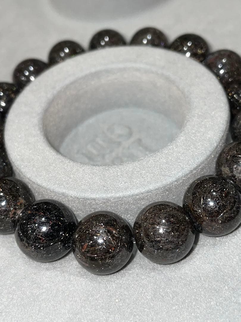 ブラックプラチナルチルクォーツ12.5mm級ブレスレット(ヘマタイト共生)