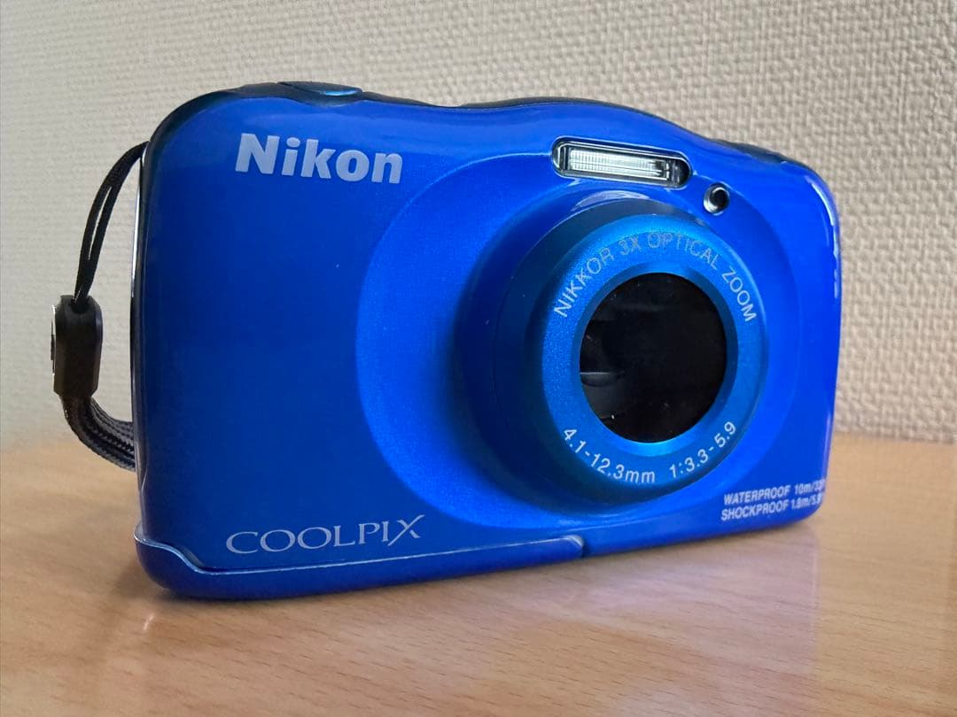 は*ふ様 【美品】Nikon COOLPIX W100 ブルー　防水デジカメ