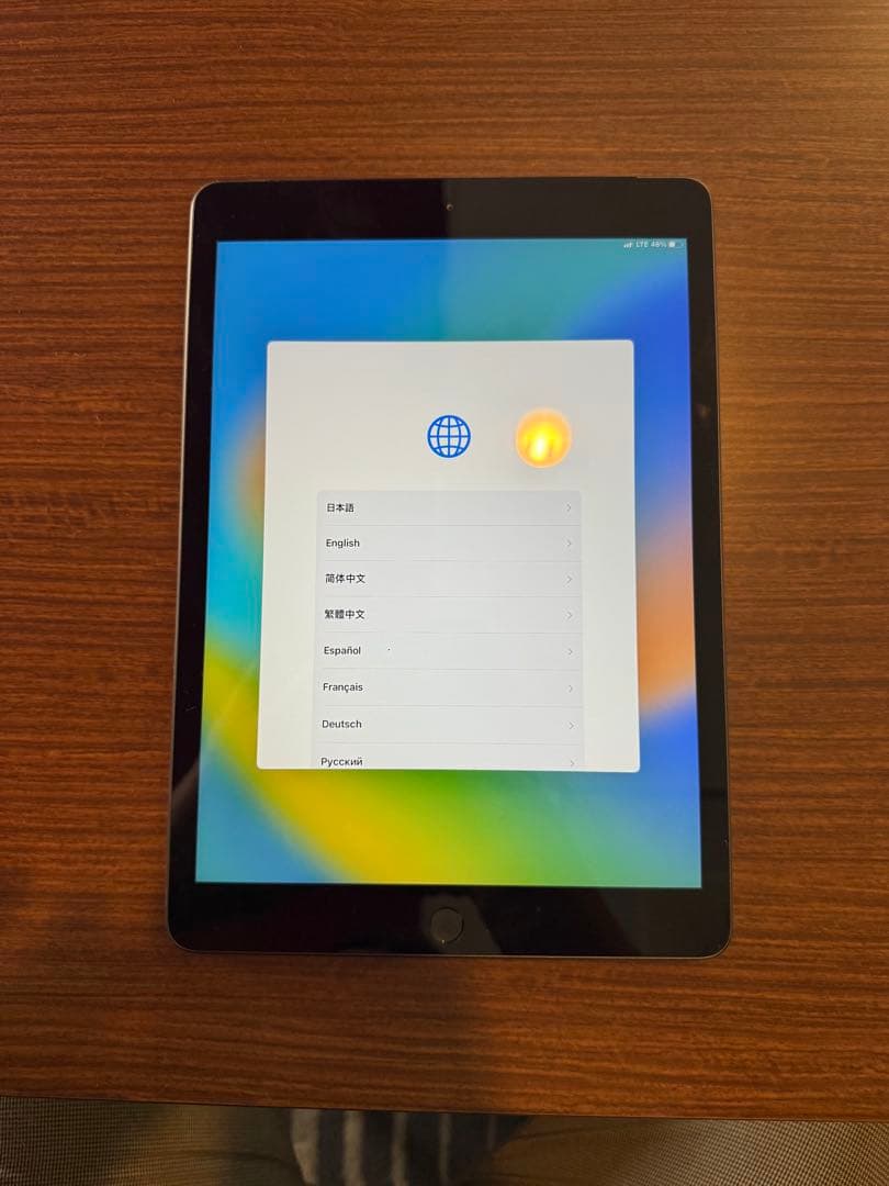 Apple iPad 第7世代　カバー付き