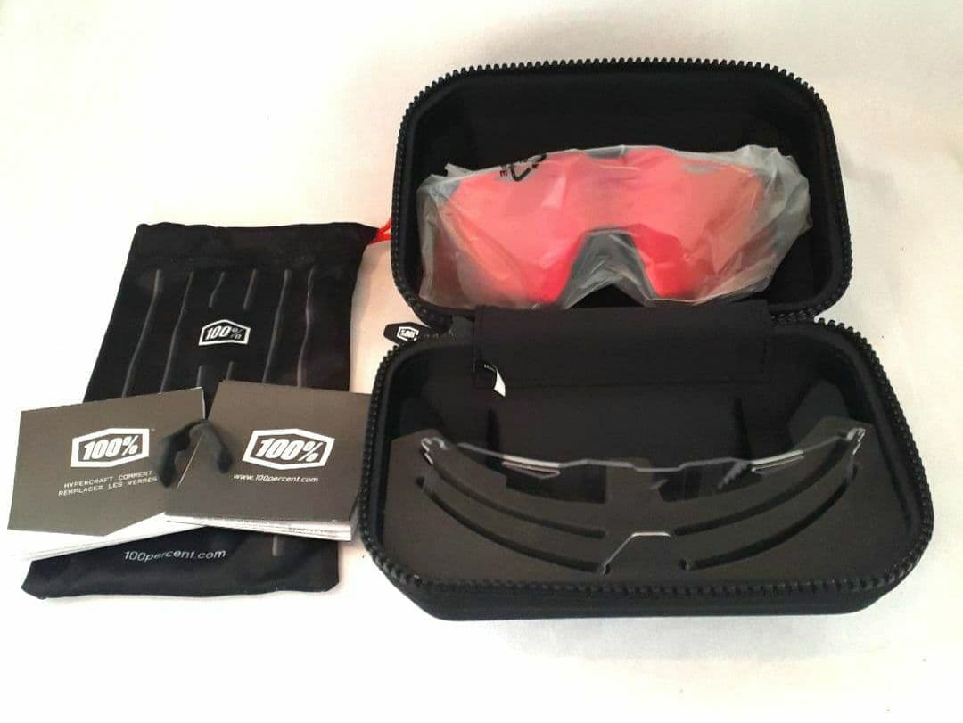 100% Hypercraft ブラック レッド ワンハンドレッド サングラス