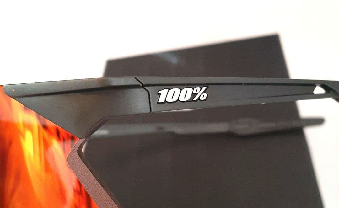 100% Hypercraft ブラック レッド ワンハンドレッド サングラス