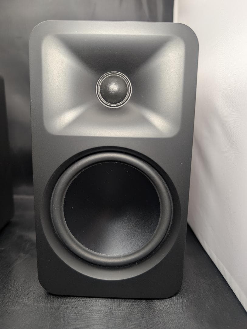 ORA4 パワードリファレンススピーカー