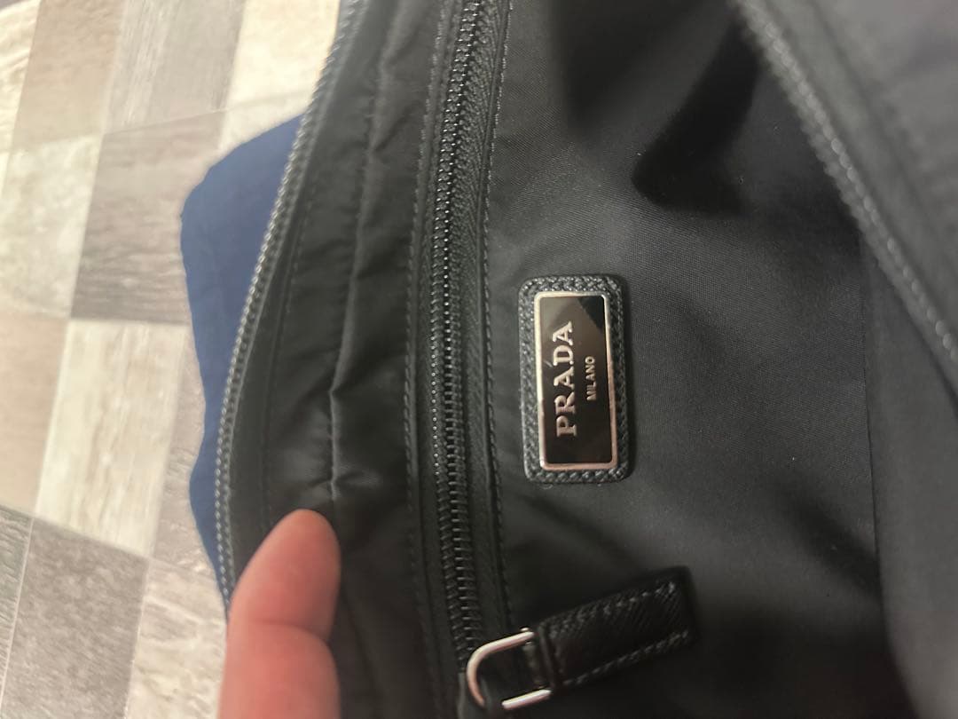 PRADA プラダ ボディバッグ ウエストポーチ 黒