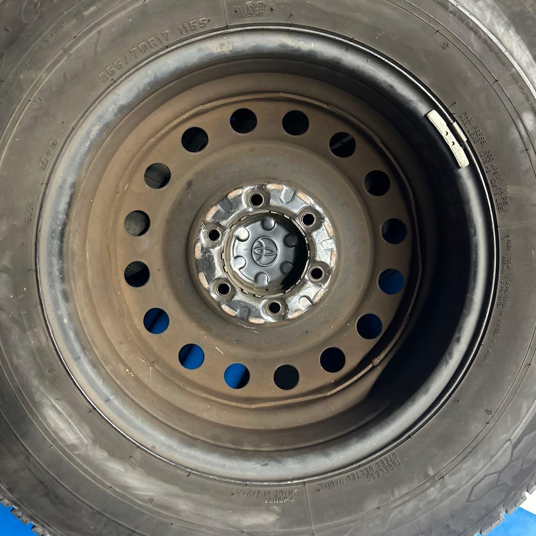 TOYOTAＦＪ純正ホイールとノーマルタイヤ４本セット送料込