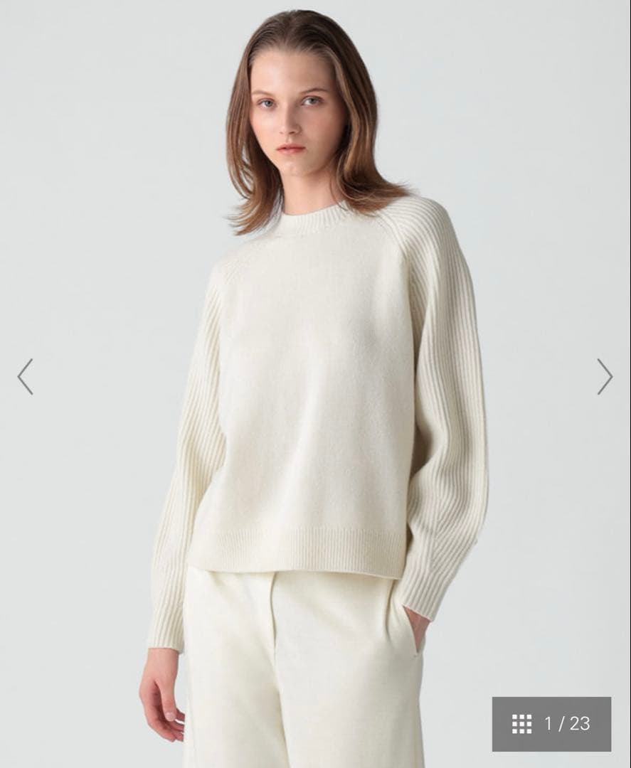 Theoryluxe ニットプルオーバー　サイズ38 エクリュ