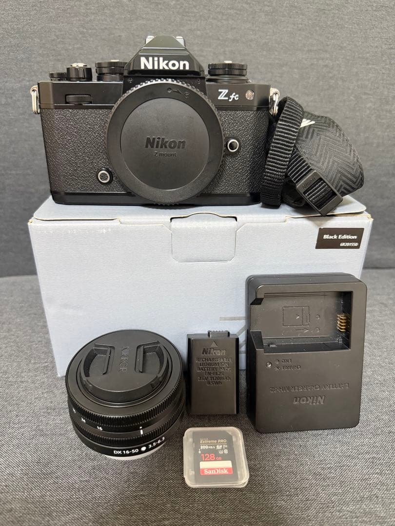 【128G SDカード付・美品】Nikon zfc レンズキット ブラック