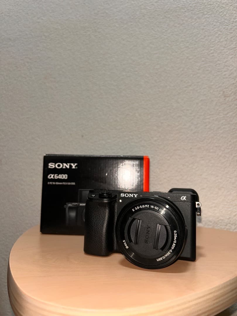 美品Sony a6400 INTERNATIONAL Sony 16-50mm
