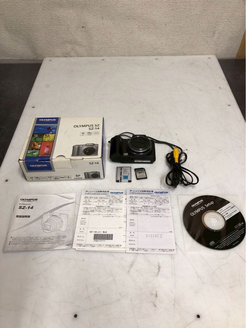 OLYMPUS SZ-14 コンパクトデジタルカメラ