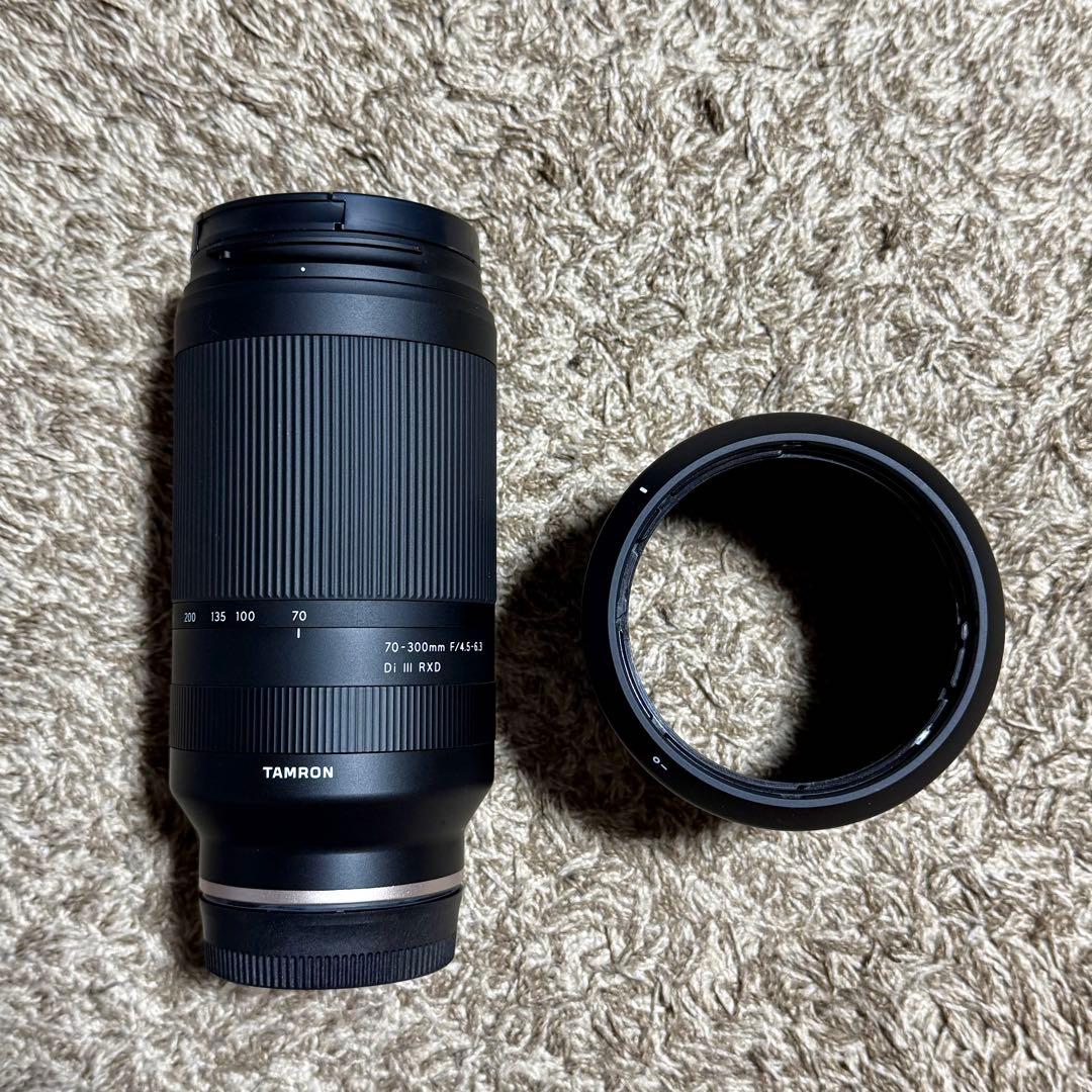 TAMRONズーム70-300mm F/4.5-6.3 Di III RXD