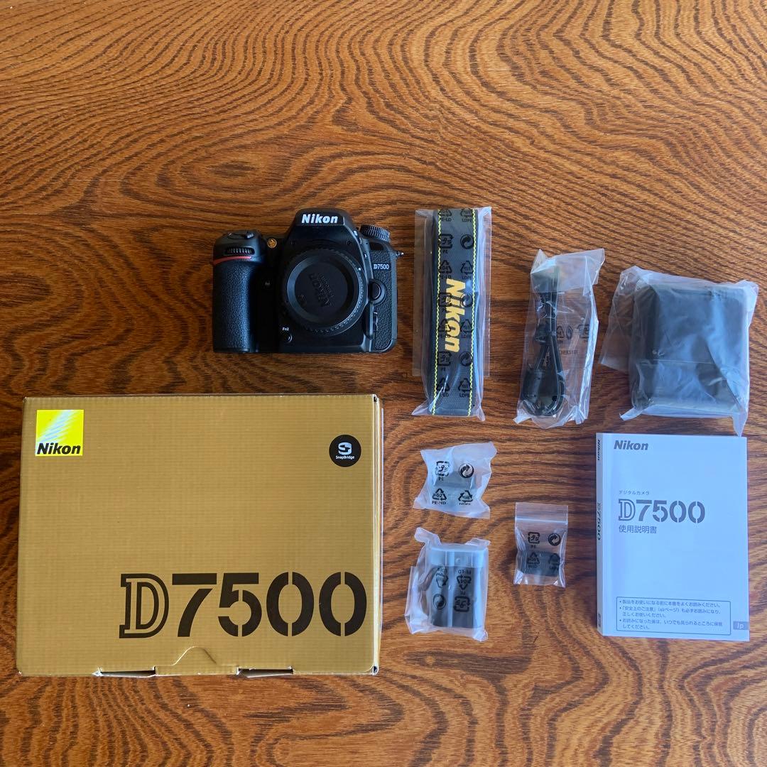 【未使用】Nikon D7500 デジタル一眼レフカメラ