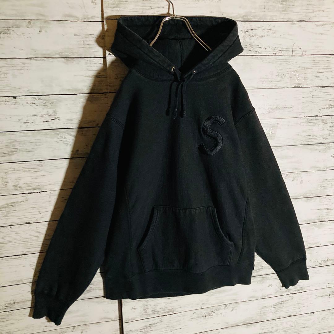 【カナダ製】シュプリーム⭐️Sロゴ刺繍　パーカー　正規品鑑定済　L相当　入手困難