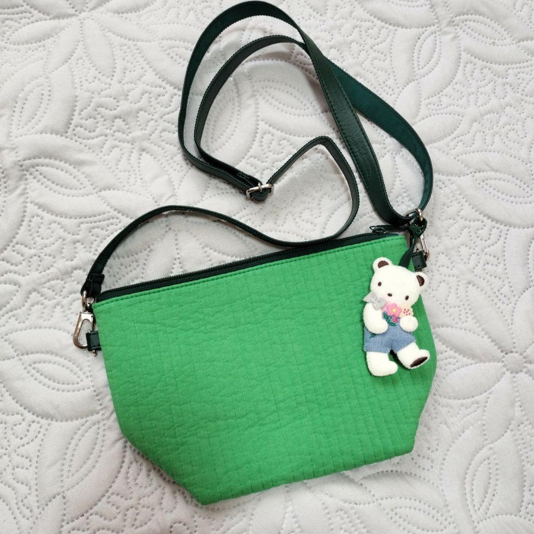 familiarとpionunnalのコラボショルダーバッグ