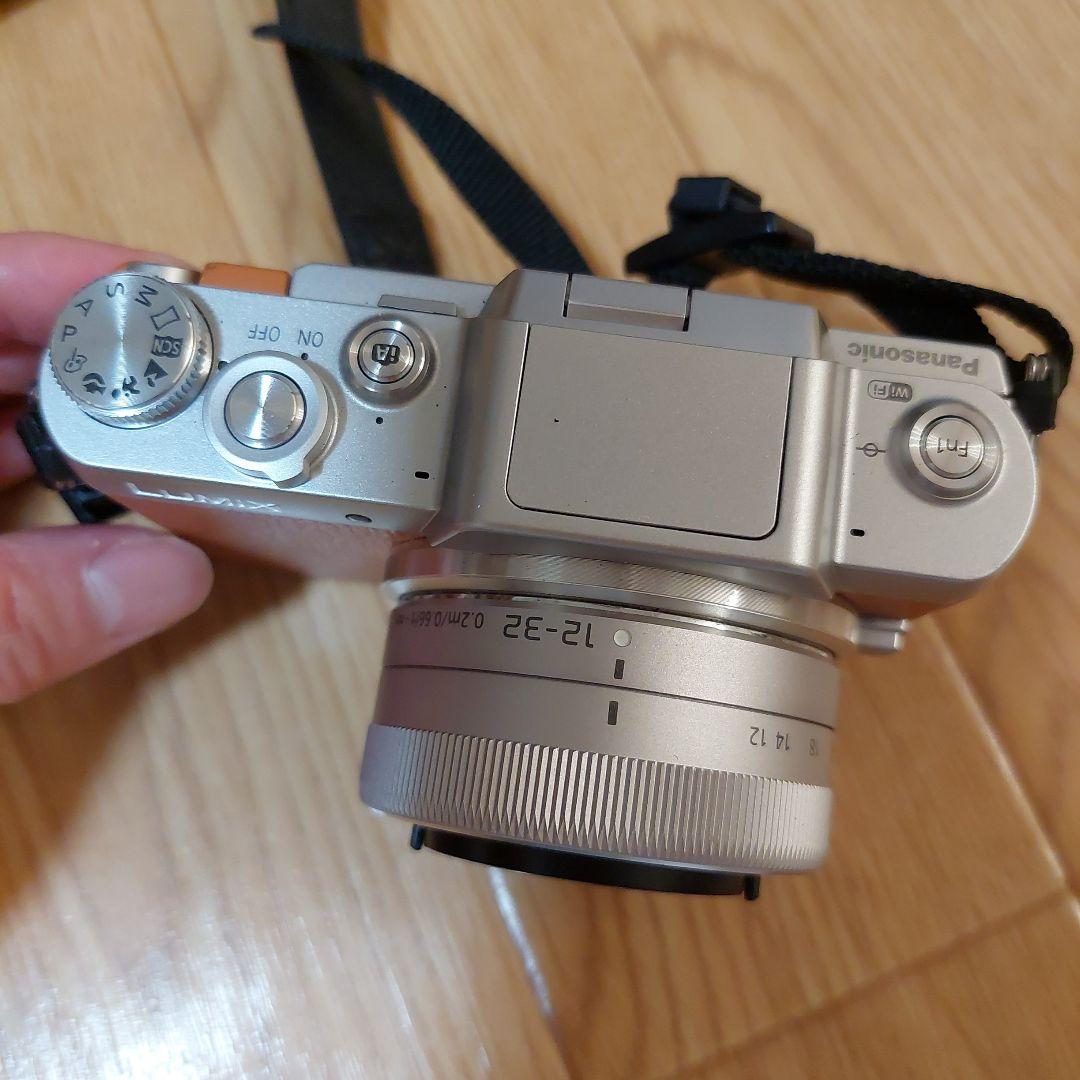 LUMIXG DMC-GF7Wミラーレス一眼カメラ