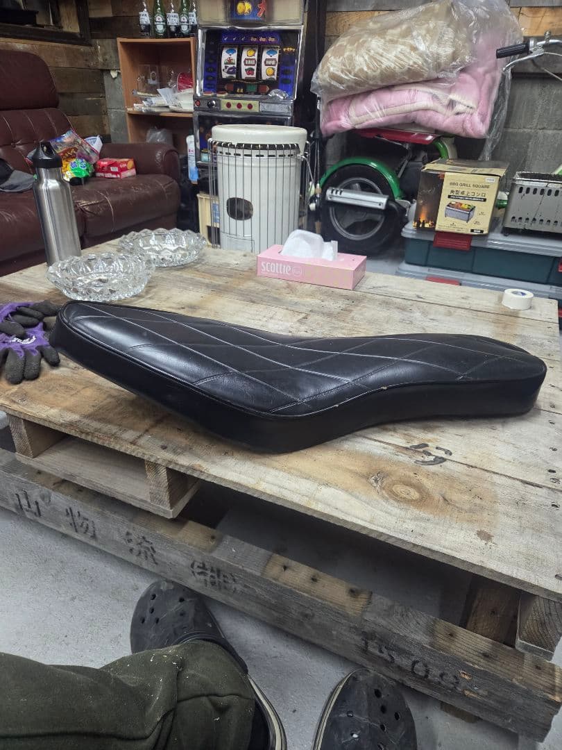 限定値下げ　ジュリアーリ シート ショベル 4速 アイアン パン