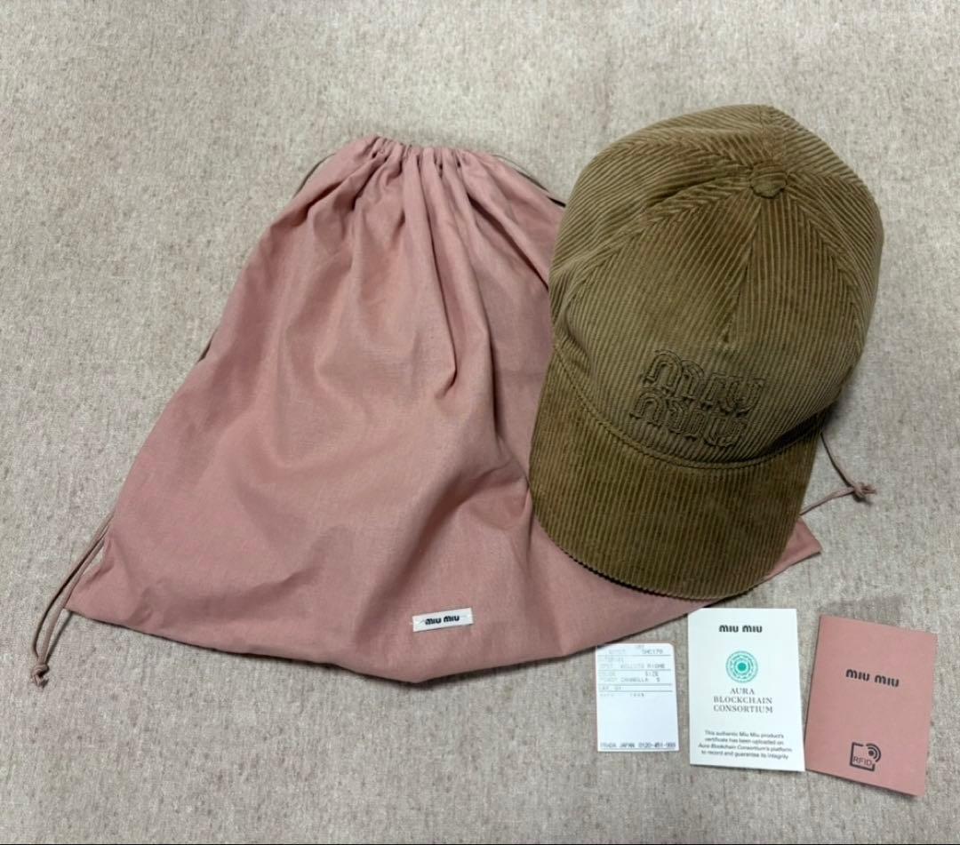 [明日までの限定価格 希少 美品]miu miu コーデュロイキャップ