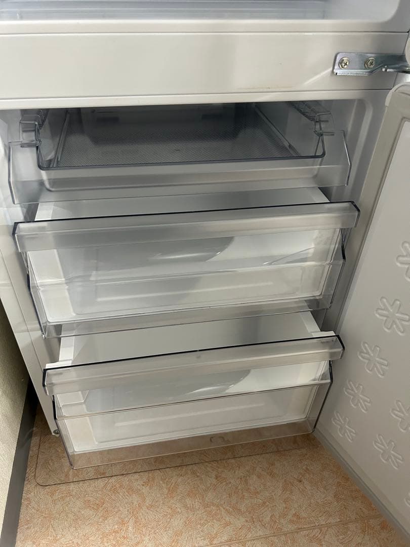 ☆ハイアール　冷凍冷蔵庫☆JR-F15KS　2025年製　Haier　ホワイト