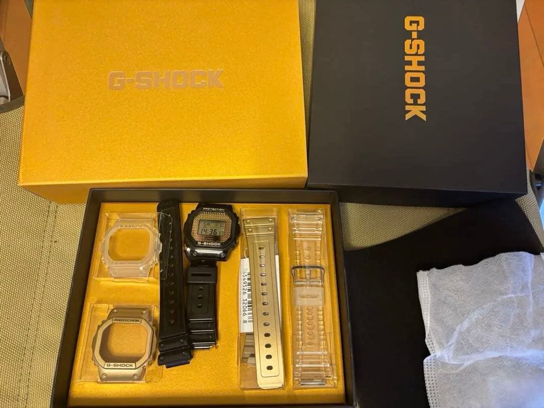 時計 G-SHOCK DWE-5600HG-1JR