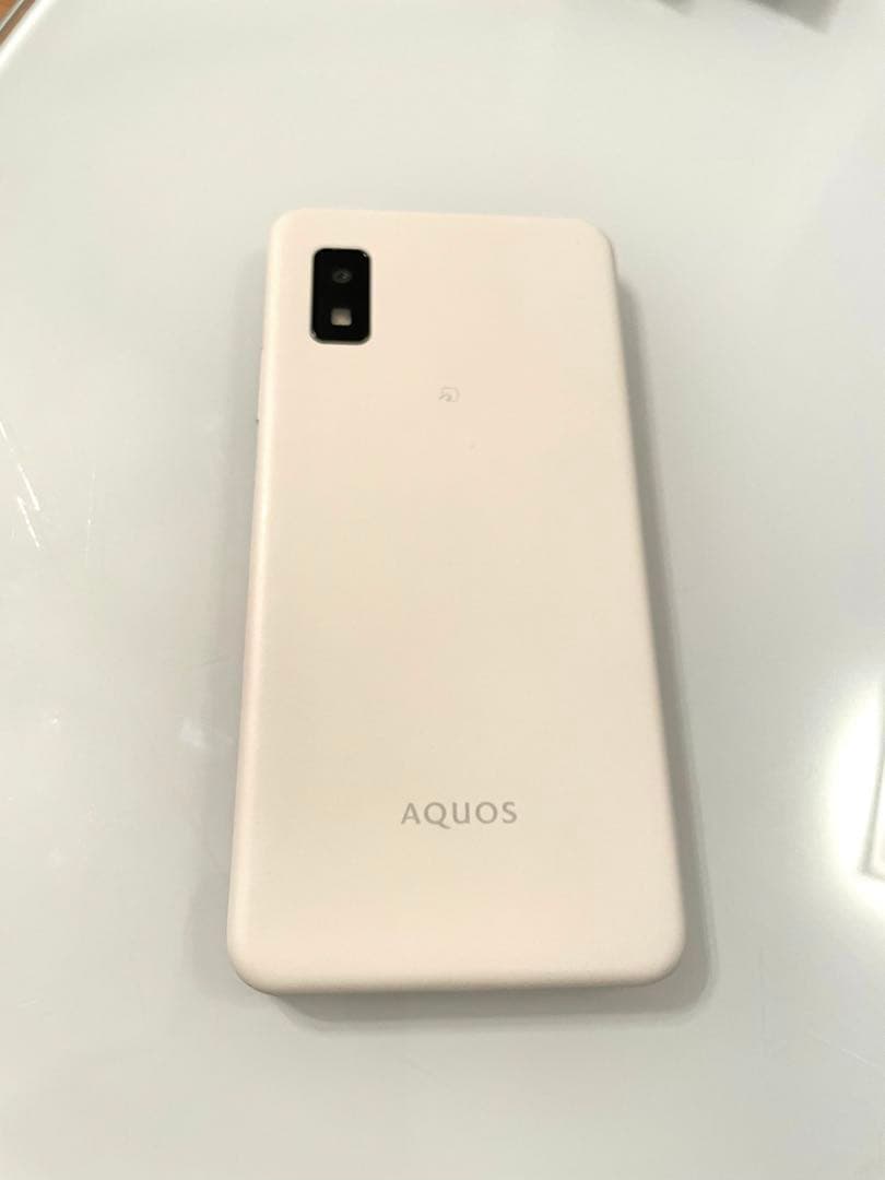 SHARP AQUOS wish3 SH-M25 本体　SIMフリー　半年使用