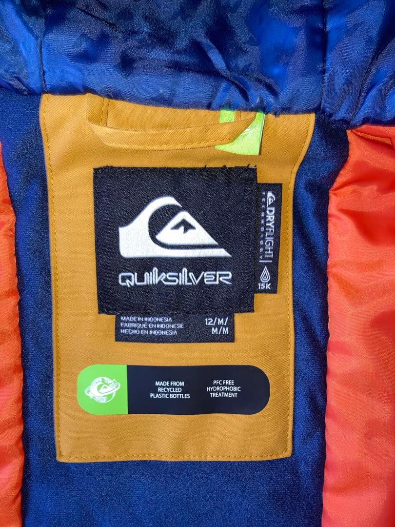 クイックシルバー　スノーボード用ウェア