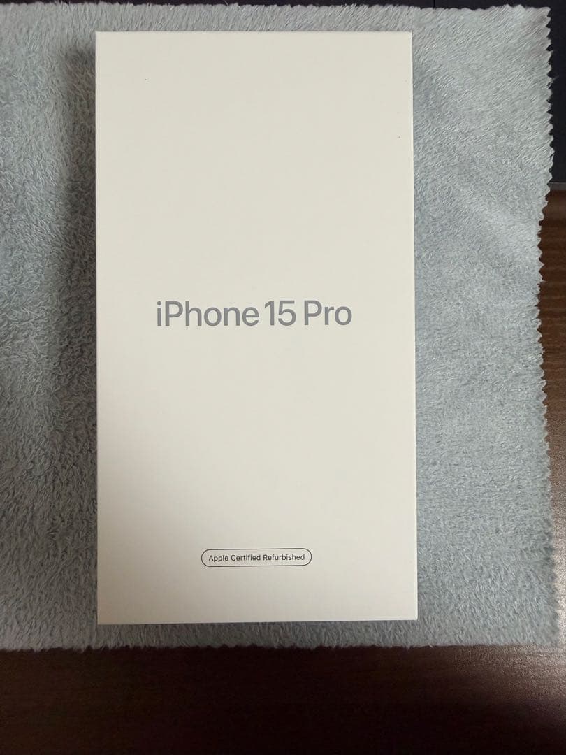 新品未開封　iPhone 15 Pro ブラックチタニウム
