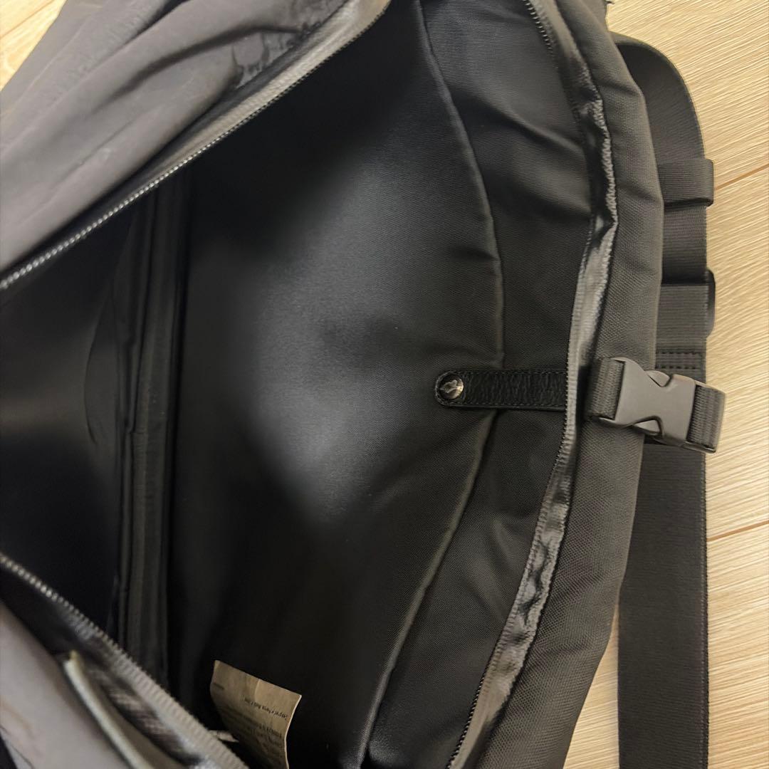 Cote&Cielメッセンジャーバッグ Isarau Riss Eco Yarn