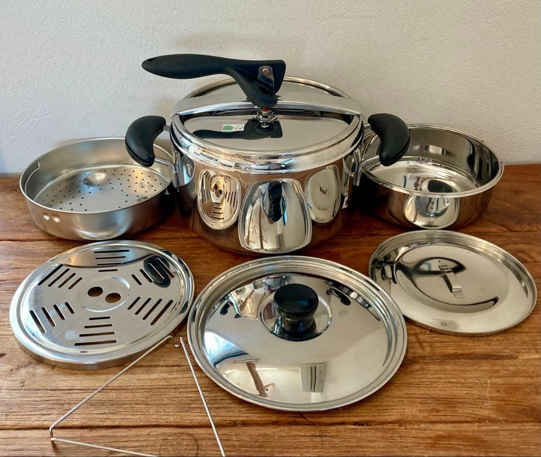 【未使用品】LAGOSTINA ラゴスティーナ 圧力鍋 6L 24cm