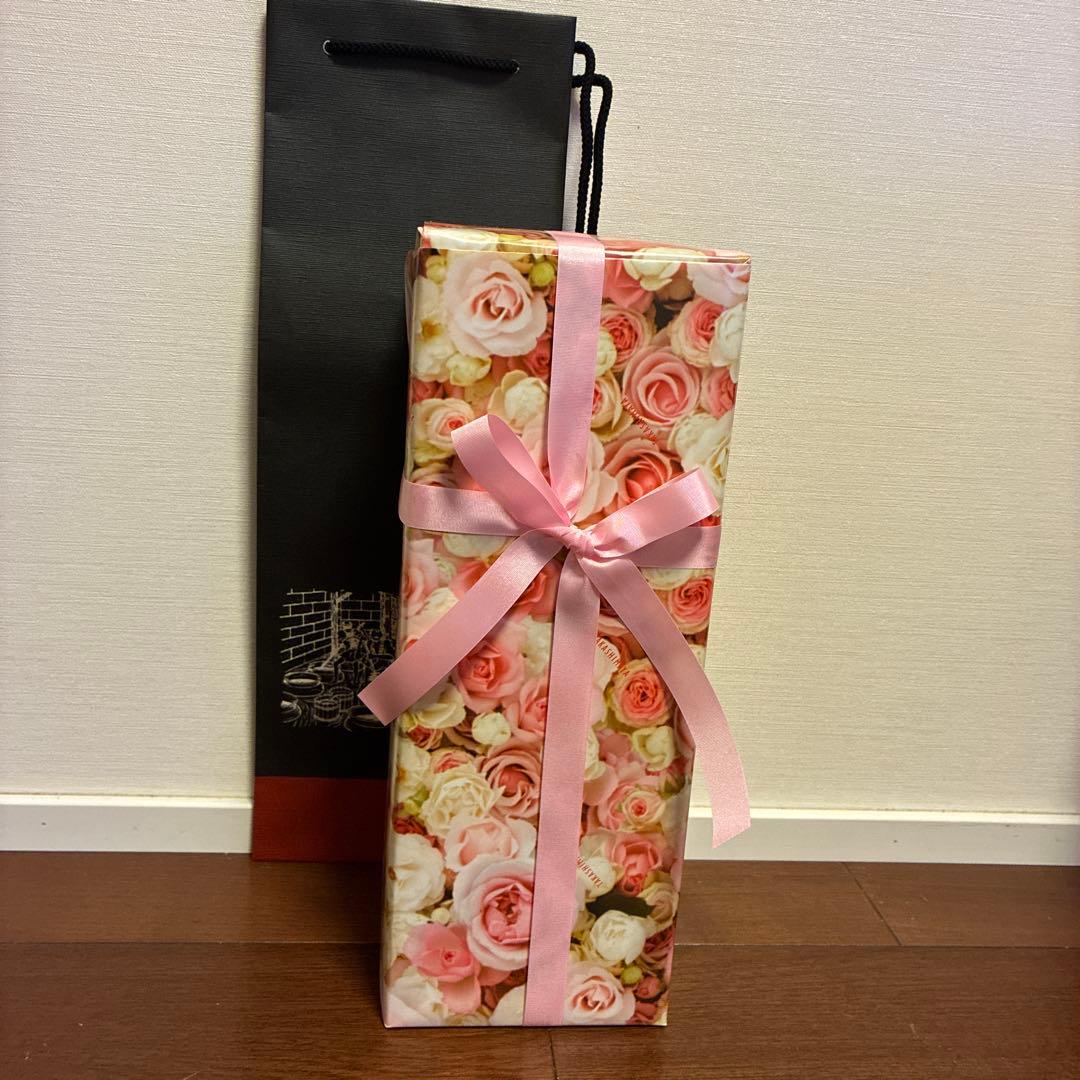 キャンプ太郎 焼酎 ギフト バラの花柄ラッピング