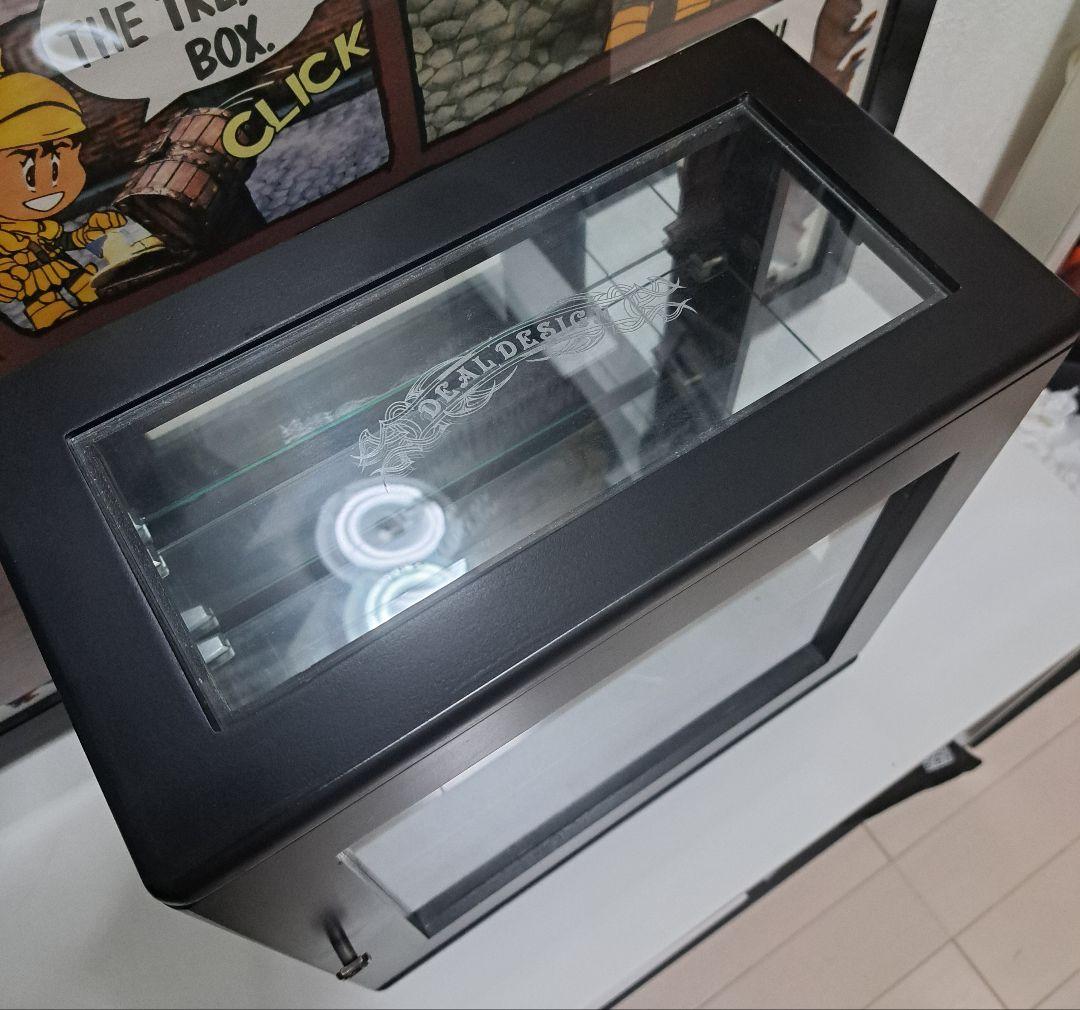 非売品 DEAL DESIGN ディールデザイン プレミアム ガラスショーケース