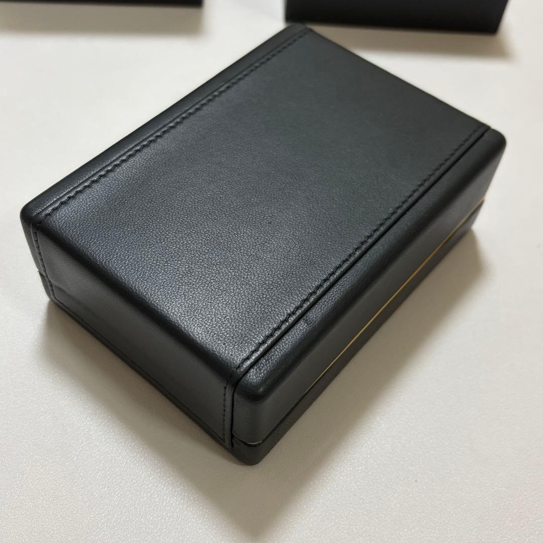 美品　グラフ　ピアス　ケース　空箱　レザー