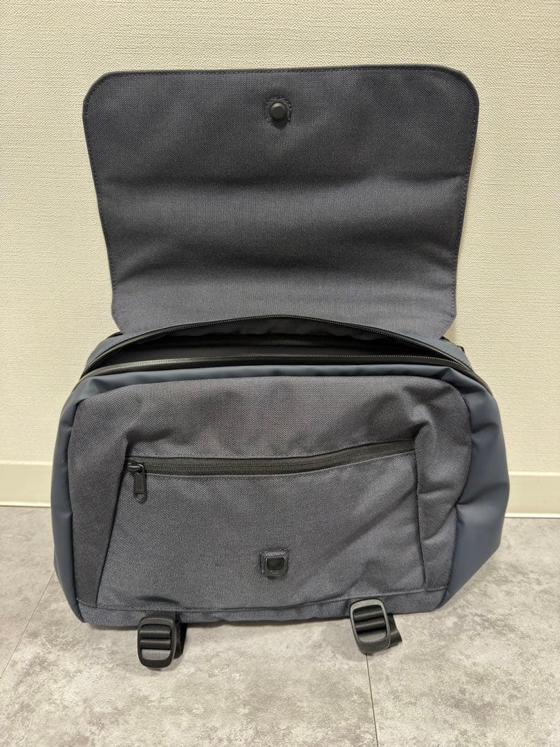 TRIDEAL TOUGH BIG SLING BAG 　ネイビー