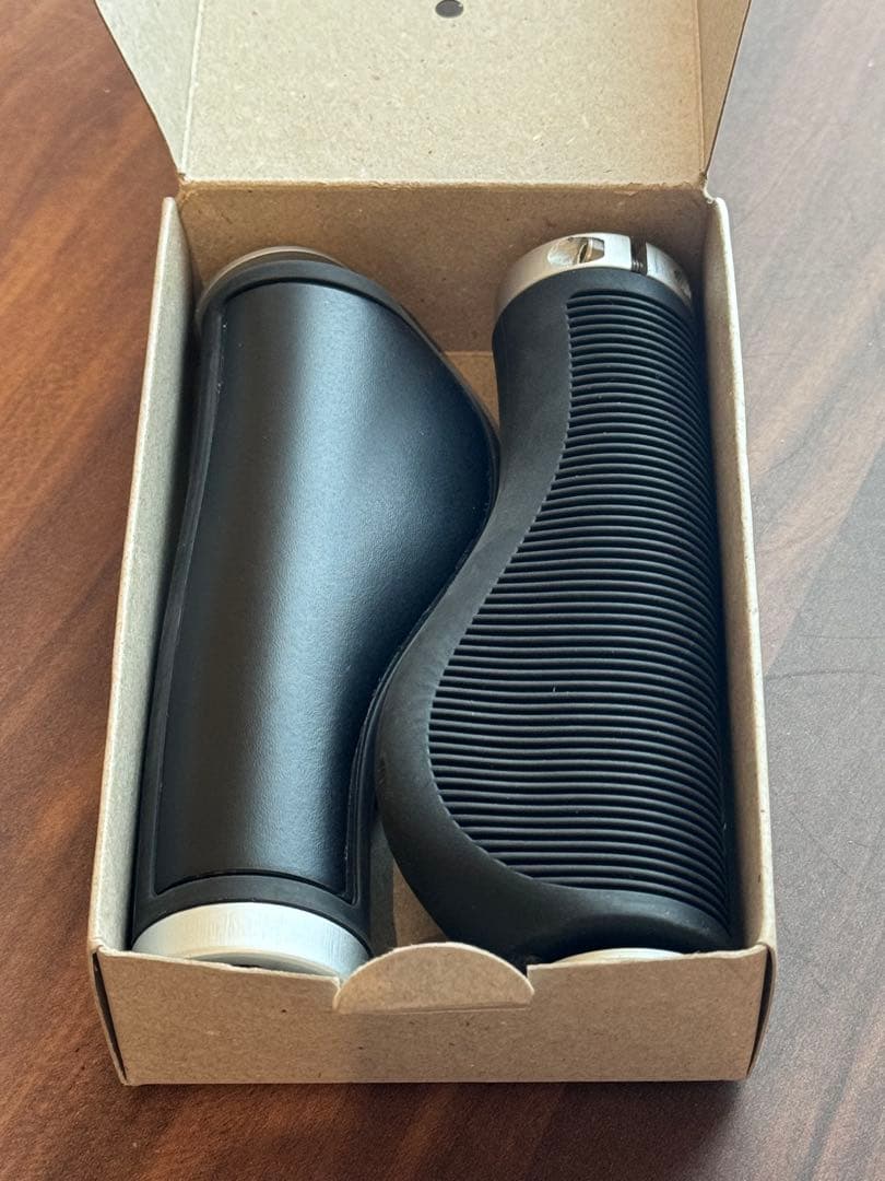 BROOKS ERGONOMIC LEATHER GRIP 黒130/130mm