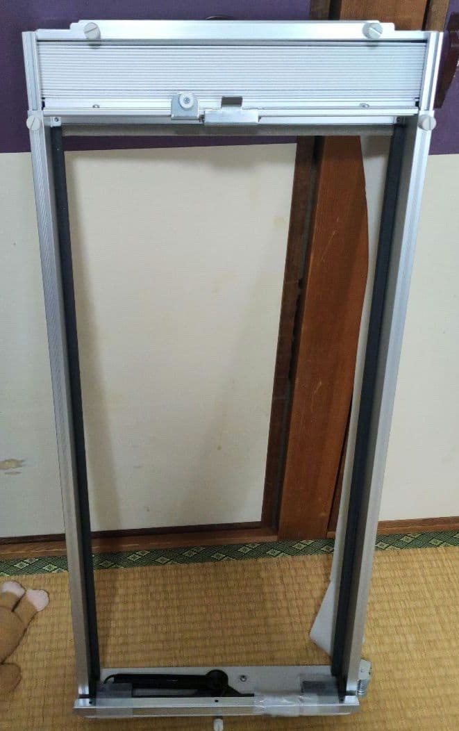 コロナ 窓用エアコン 冷暖房兼用タイプ CWH-A1824R 標準窓枠付き