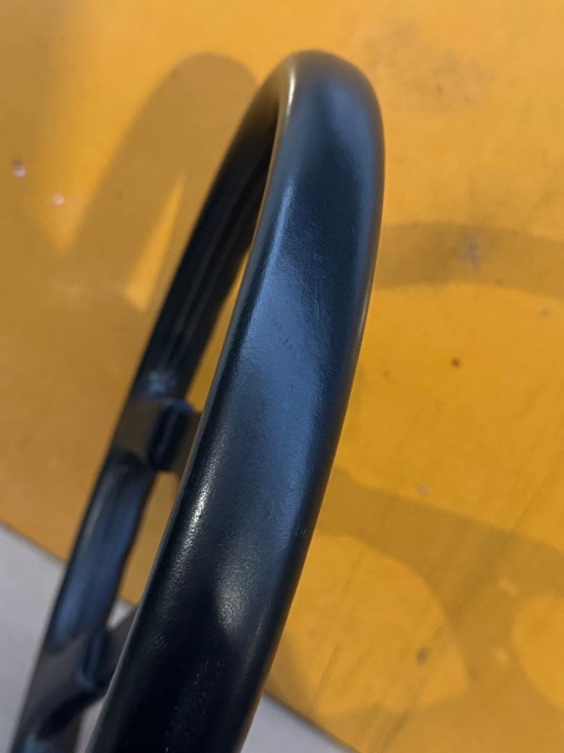 momo モモ 4本スポーク ステアリング レザー