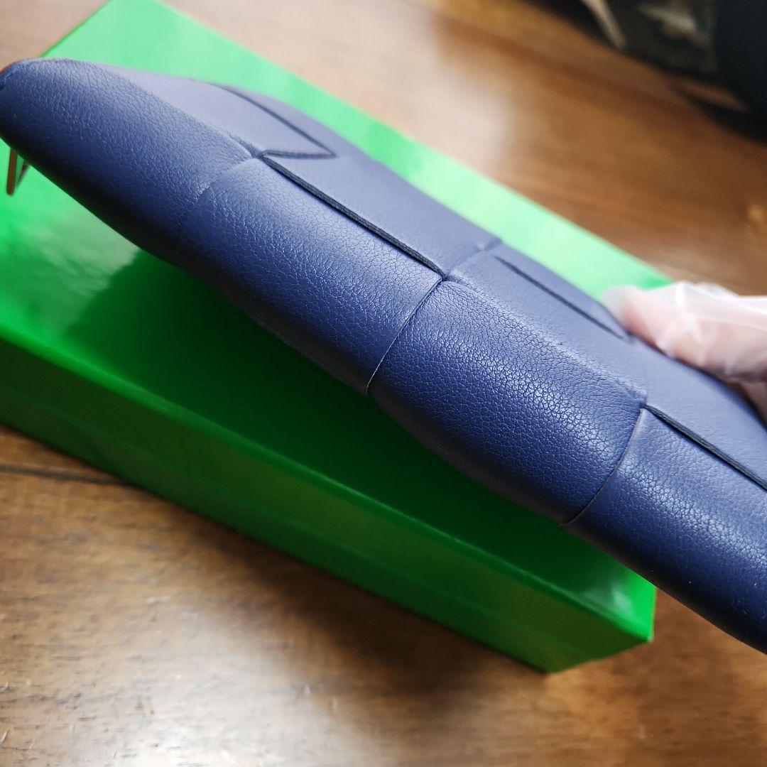 Bottega Veneta 限定カラー　長財布