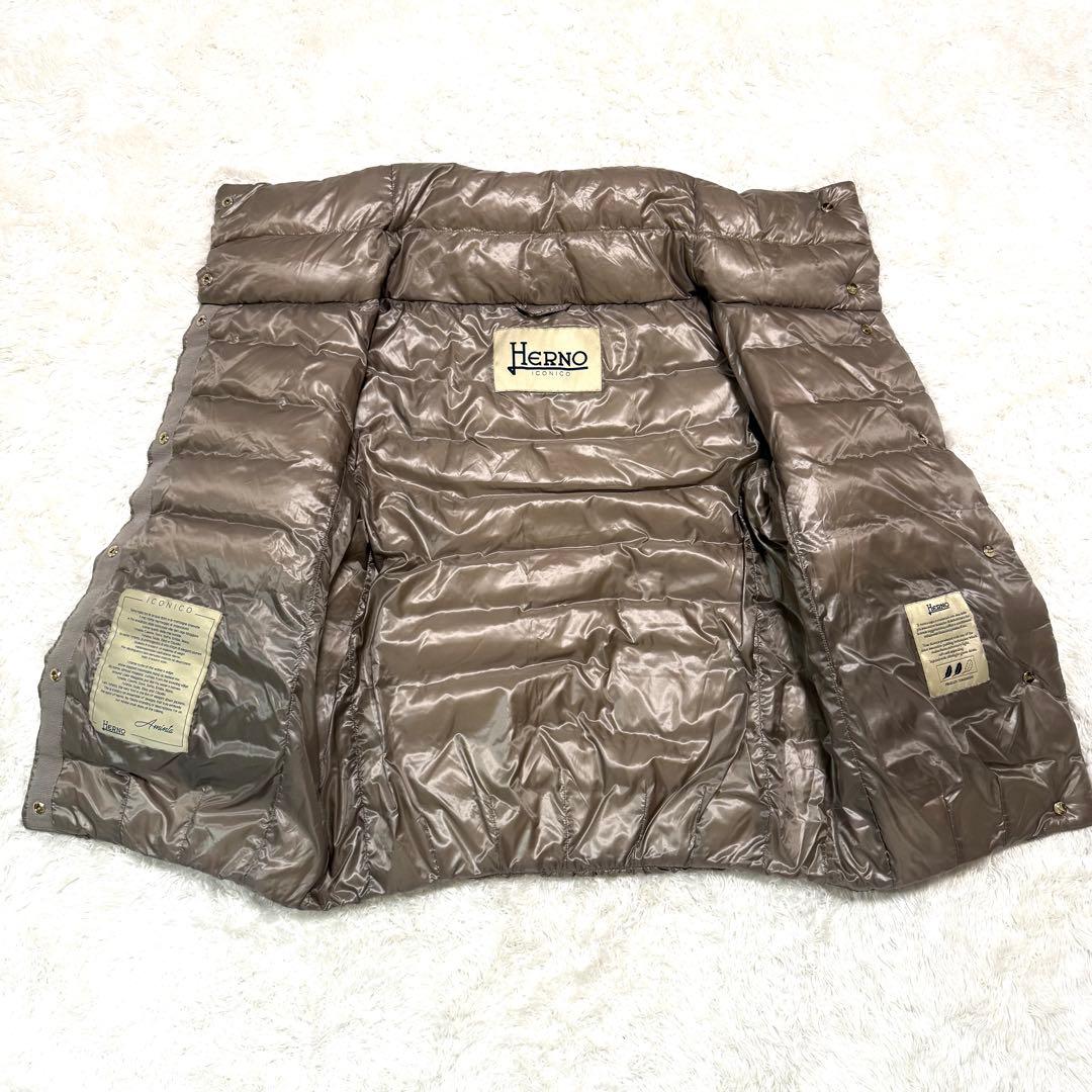 HERNO ダウンジャケット イコニコ 42 ショート丈　7分袖ライトダウン