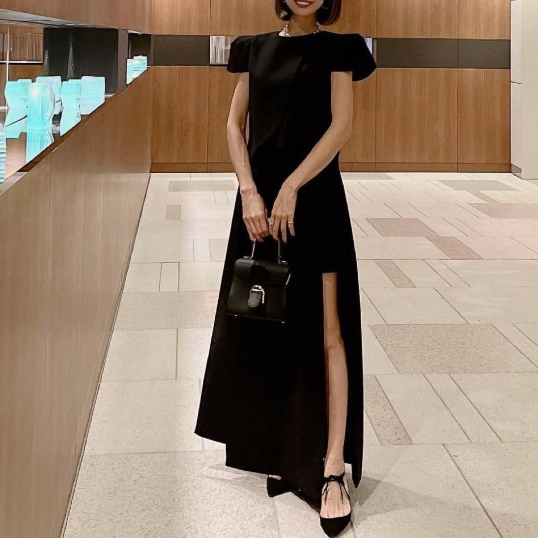 最終お値下げ　Pachman パハマン スカート ブラック 日本製 変形デザイン