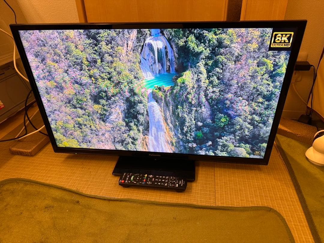 Panasonic　パナソニック 32型 テレビ TH-32J300 2022年
