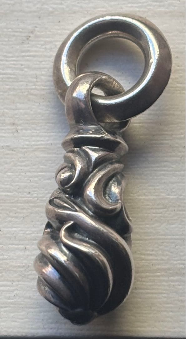 LONE ONES ウォーバーズ　ペンダント