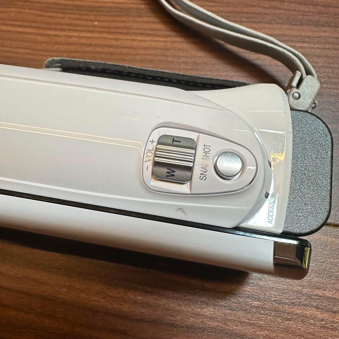 動作確認済み Victor JVC GZ-E180 ビデオカメラ 0117